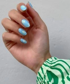 ISLA Berlin New Arrivals Press Ons Nails Medium Nail Art