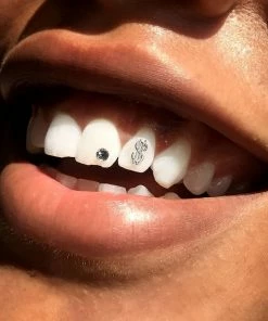 ISLA Berlin White Gold Tooth Gem New Arrivals