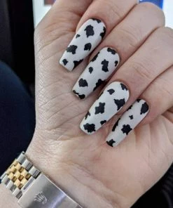 ISLA Berlin New Arrivals Press Ons Nails Medium Nail Art