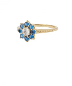 ALL THE LUCK IN THE WORLD Atlitw Flower Ring