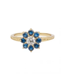 ALL THE LUCK IN THE WORLD Atlitw Flower Ring