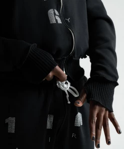 1106Airy Cropped Blingy Zip Hoodie Black