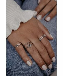 ALL THE LUCK IN THE WORLD New Arrivals Atlitw Bliss Silver Ring Tiny Dots