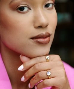 ALL THE LUCK IN THE WORLD Atlitw Lilac Ying & Yang Ring