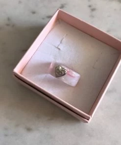 Holy Recycle Smiley Heart Rosa Ring